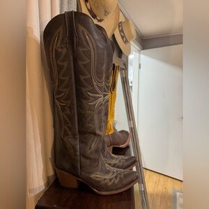 TANNER MARK TALL BOOT 16” SHAFT SIZE NINE KNEE HIGH COWBOY BOOT